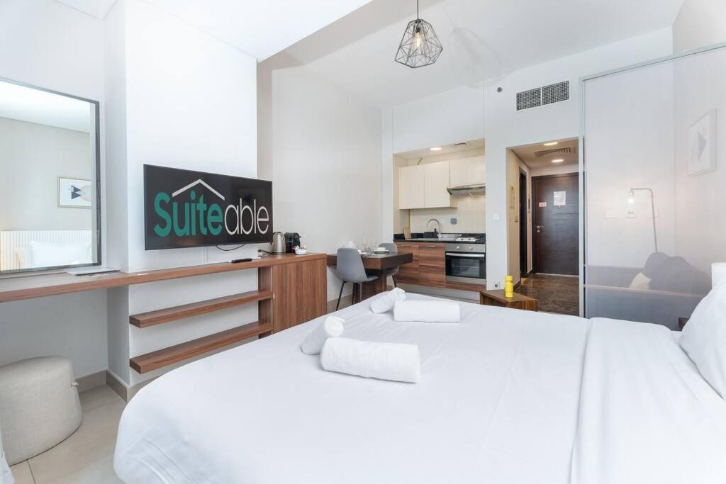 Cozy Studio In Sparkle Tower Jbr By Suiteable Dubai Exterior photo